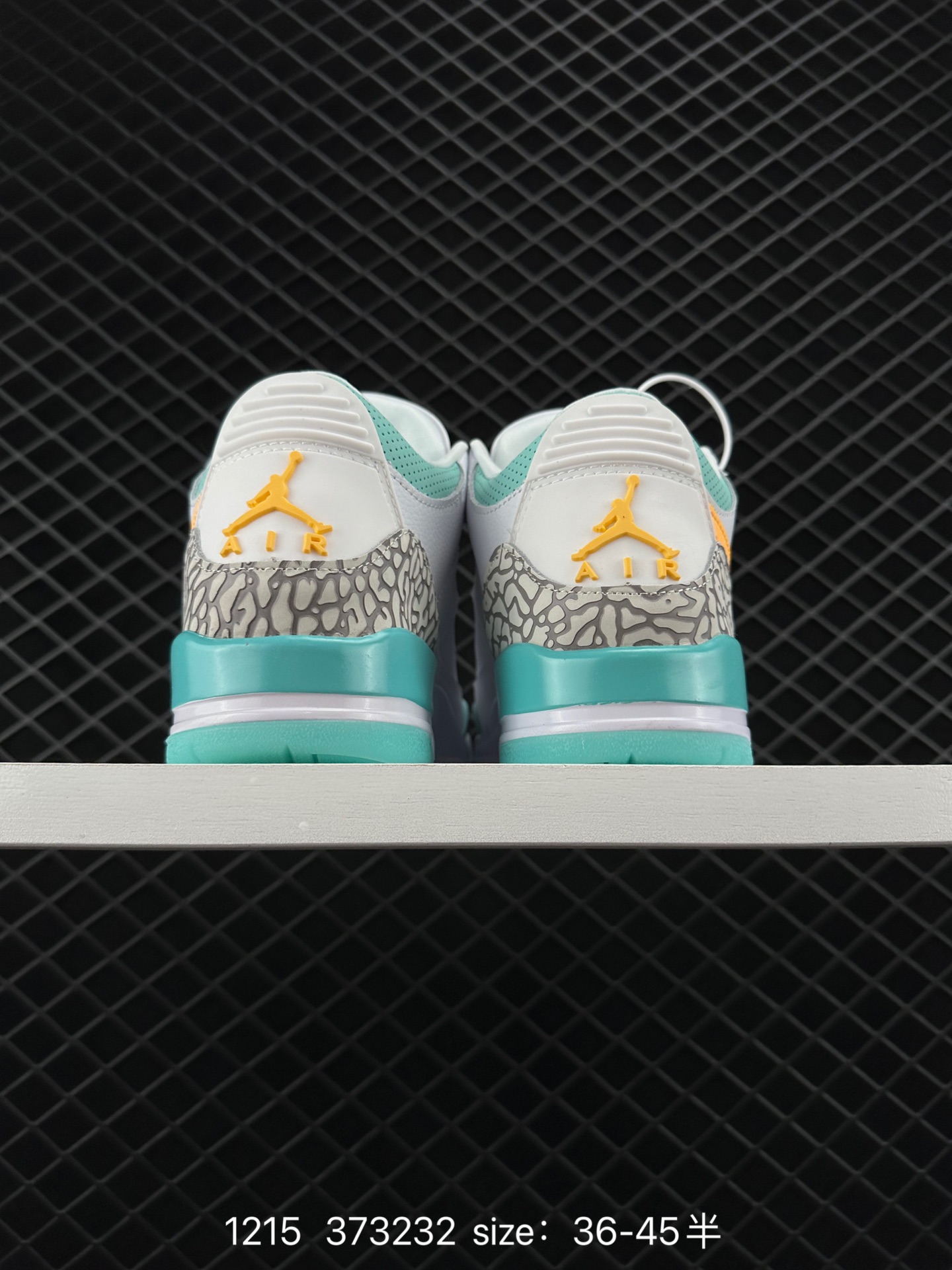 Nike Air Jordan 3 Retro